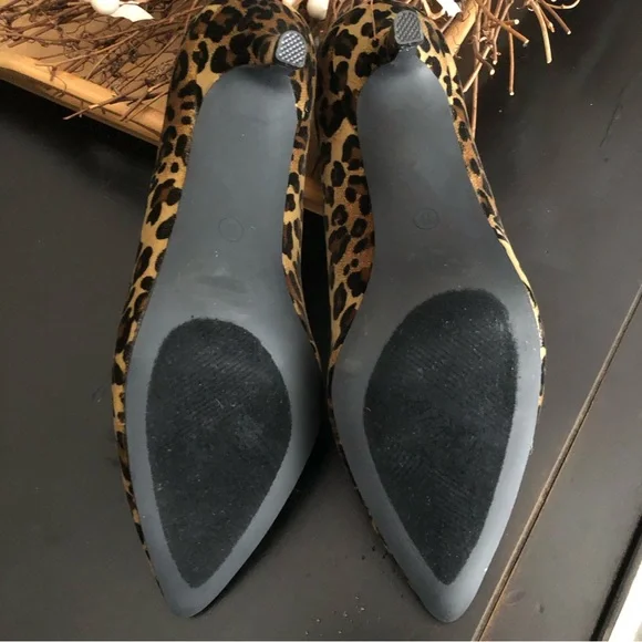 Bellini Bobcat Leopard Pointed Toe Kitten Heel - Picture 10 of 12